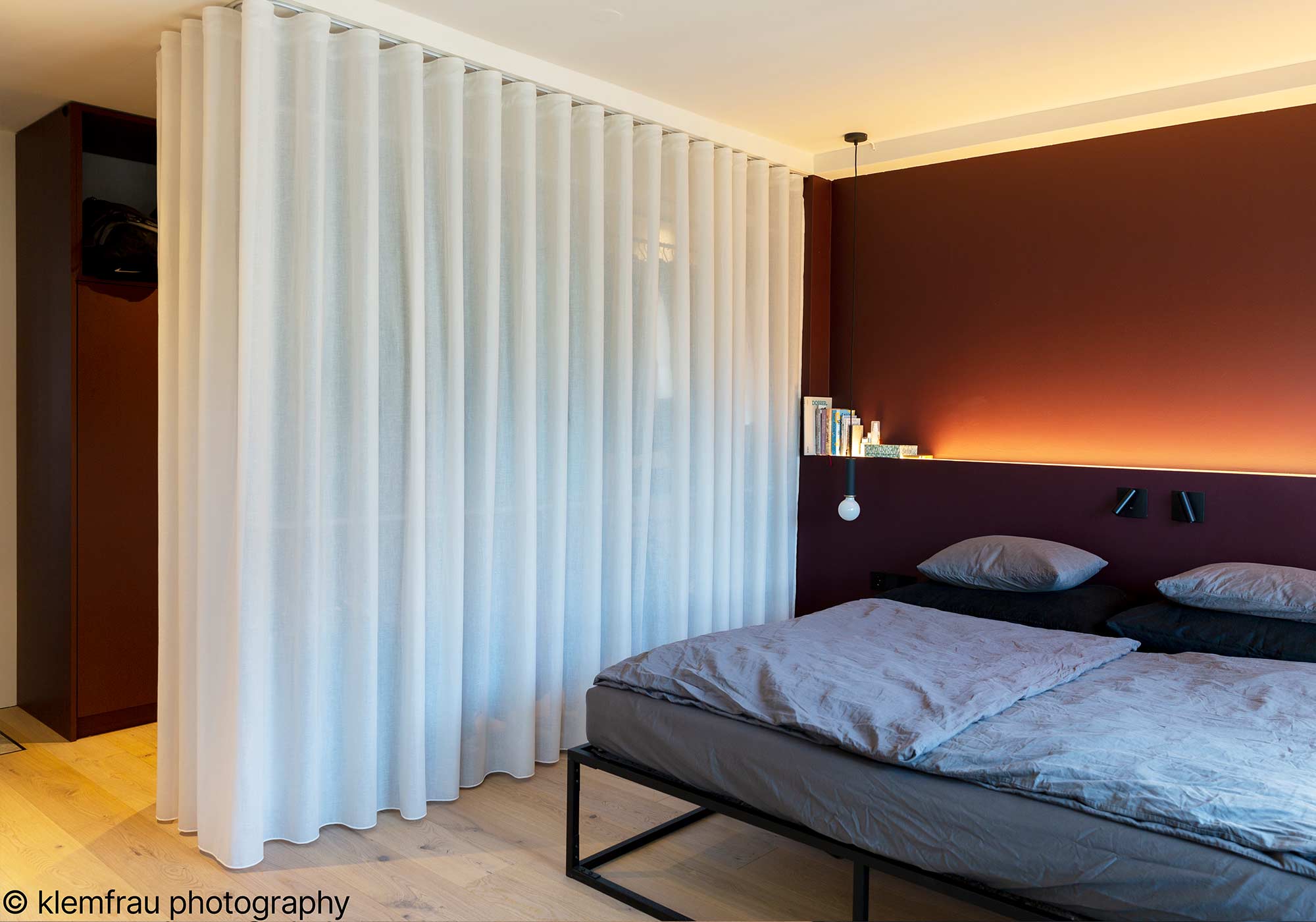 Maisonettewohnung in Wien mit Küche und Essbereich.
